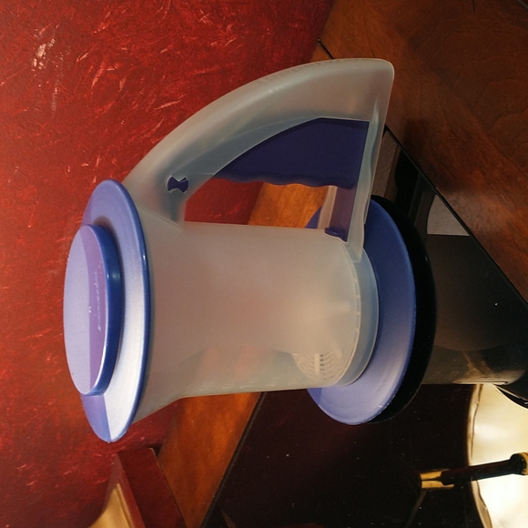 Tupperware Kitchen Tupperware Sift N Style Store Flour Sifter